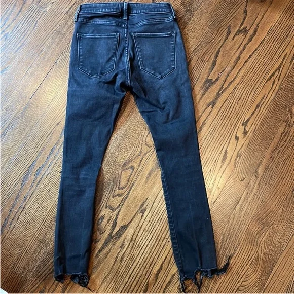 Ripped jeans - Picture 2 of 2